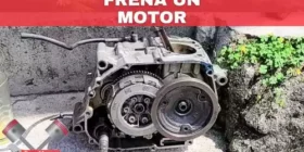 porque se frena el motor de una moto
